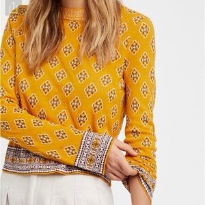 Free People Women's Mustard New Age Crew Neck Sweater size large